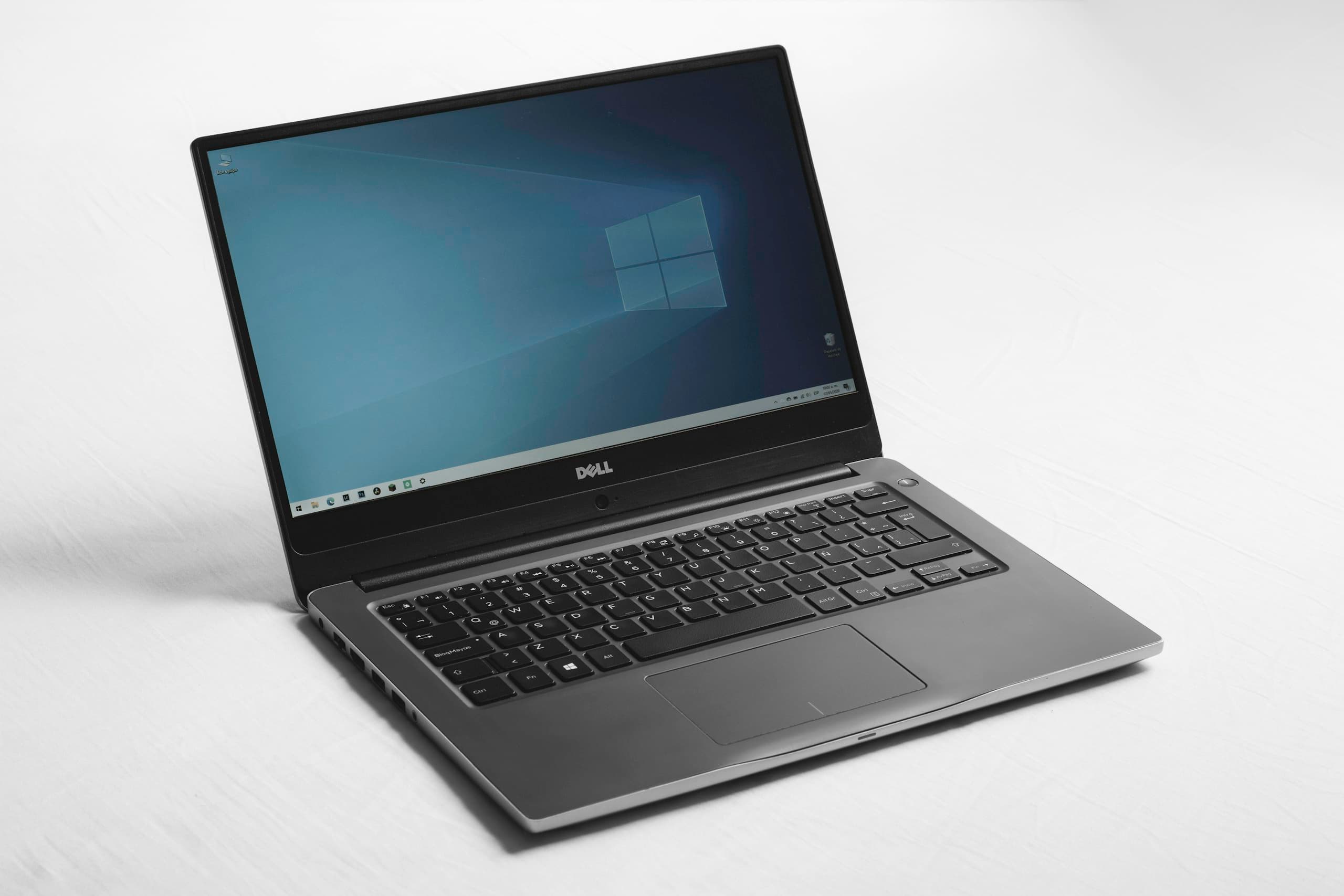 Penyebab Laptop Lemot dan Cara Penanganan Servis Hardware